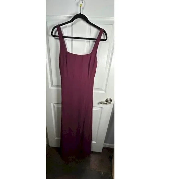 Lulu's Remarkable Arrival Plum Sleeveless Maxi Dress Size Medium NWOT - Picture 3 of 7